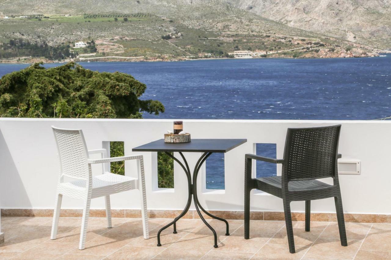Sunny Bay Villa Agia Marina  Dış mekan fotoğraf