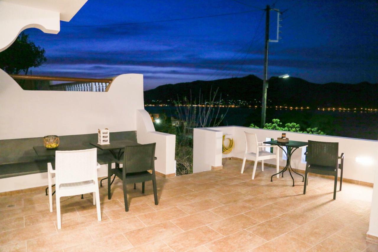 Sunny Bay Villa Agia Marina  Dış mekan fotoğraf