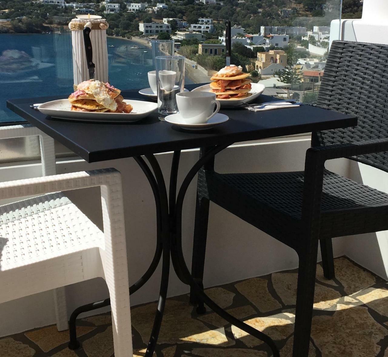 Sunny Bay Villa Agia Marina  Dış mekan fotoğraf
